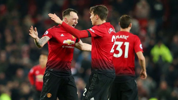 Victor Lindelof mencetak gol penyelamat Manchester United vs Burnley Copyright: © Getty Images