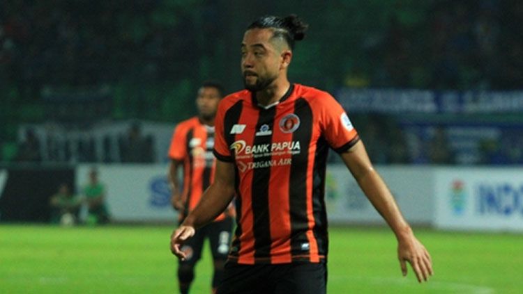 Kunihiro Yamashita saat berseragam Perseru Serui Copyright: © ISTIMEWA