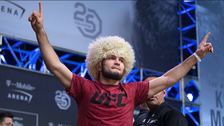 Khabib Nurmagomedov, petarung UFC yang siap menerima tantangan untuk bertarung. Copyright: © Getty Images