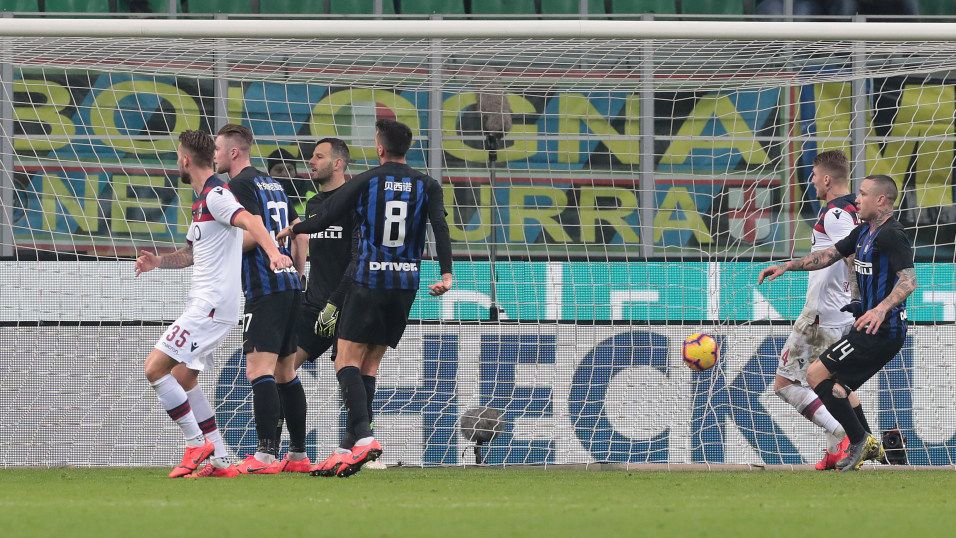 Inter Milan kebobolan dari Bologna Copyright: © Getty Images