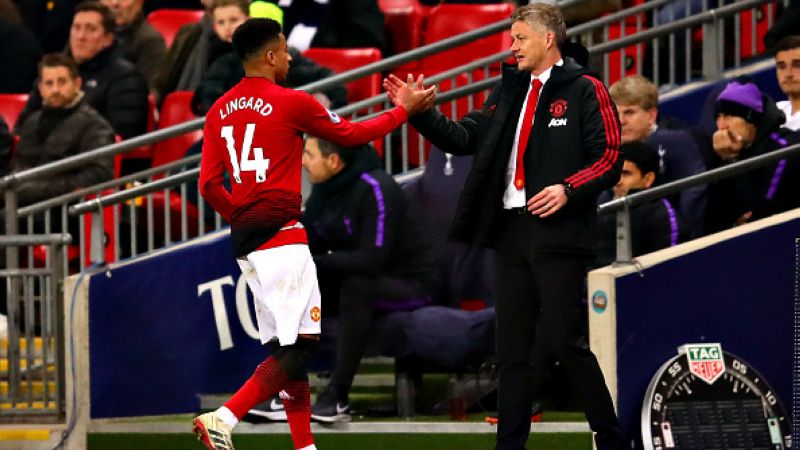 Jesse Lingard jadi korban Manchester United agar bisa turunkan Amad Diallo alias Lionel Messi muda di Liga Inggris. Copyright: © INDOSPORT