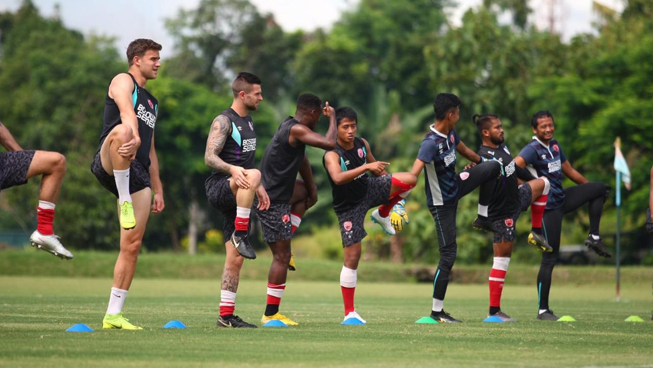 Proses pemusatan latihan PSM Makassar di Yogyakarta. Copyright: © PSM Makassar