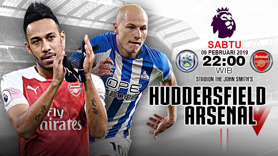 Pertandingan Huddersfield Town vs Arsenal. Copyright: © Indosport.com
