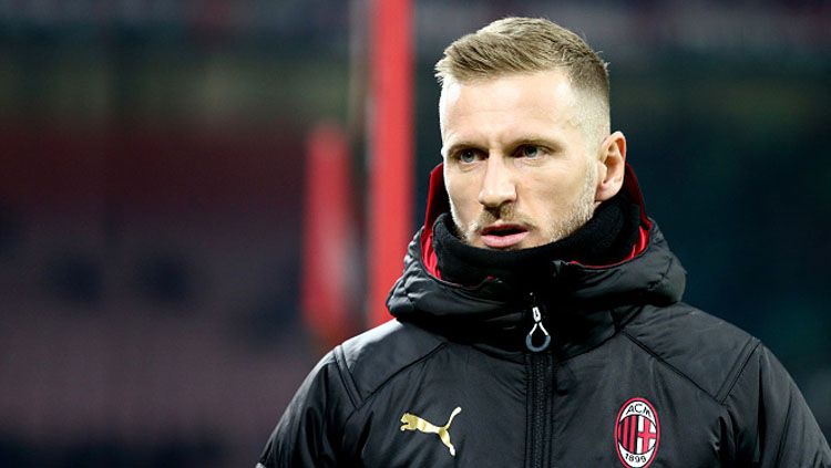 Ignazio Abate, bek AC Milan saat menjalani latihan bersama skuat lainnya. Copyright: © GettyImages