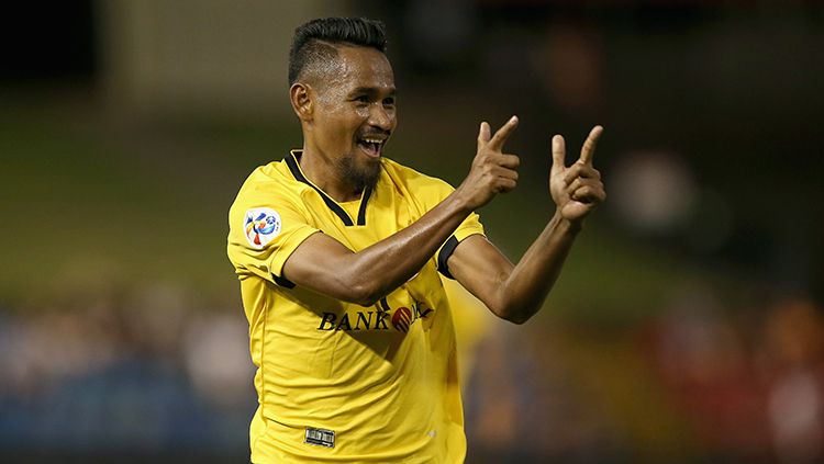 Ramdani Lestaluhu saat berselebrasi usai mencetak gol ke gawang Newcstle Jets. Copyright: © Ashley Feder/Getty Images