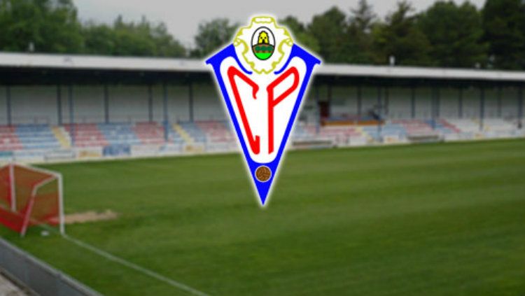 Logo CP Villarrobledo, klub Spanyol yang wakil Presidennya adalah Alfonso de la Cruz. Copyright: © 5másElDescuento