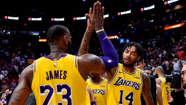Berikut rekap hasil pertandingan NBA yang berlangsung hari ini. LA Lakers berhasil menang dramatis, sementara New York Knicks malah harus kalah tipis. Copyright: © USA Today