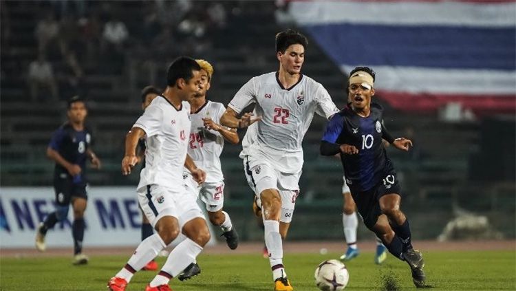 Pertandingan Thailand vs Kamboja. Copyright: © aseanfootball.org