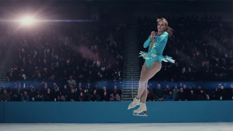 Margot Robbie dalam film Copyright: &copy; Rolling Stone