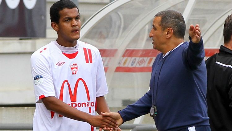 Striker jebolan Ligue 1 Prancis, Florent Zitte saat masih membela AS Nancy. Copyright: © ASNL