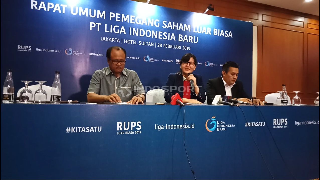 PSSI melalui manajemen interim yang telah terbentuk akan memastikan bahwa tanggal kick-off Liga 1 dan Liga 2 selambat-lambatnya adalah dalam range waktu 1 - 8 Mei 2019. Copyright: © Shintya Anya Maharani/Indosport.com