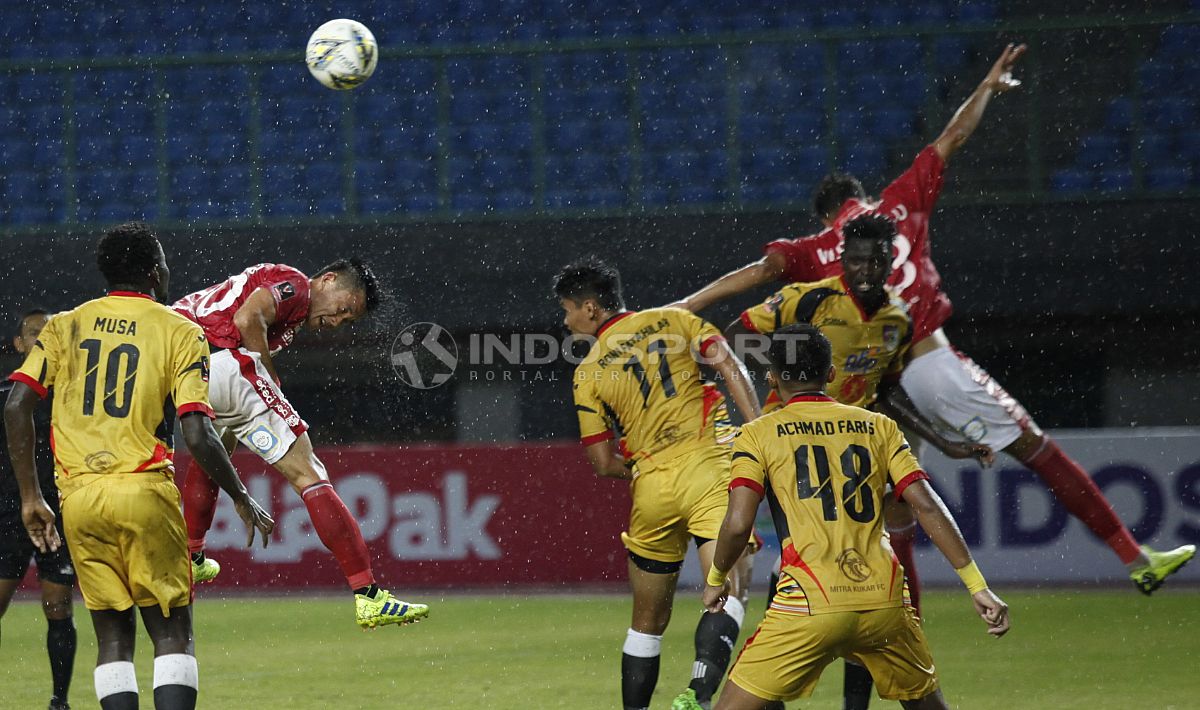Bali United vs Mitra Kukar Copyright: © Herry Ibrahim/Indosport.com