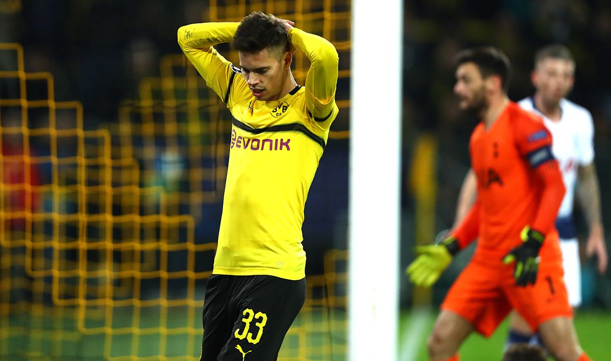 Julian Weigl di Borussia Dortmund. Copyright: © INDOSPORT