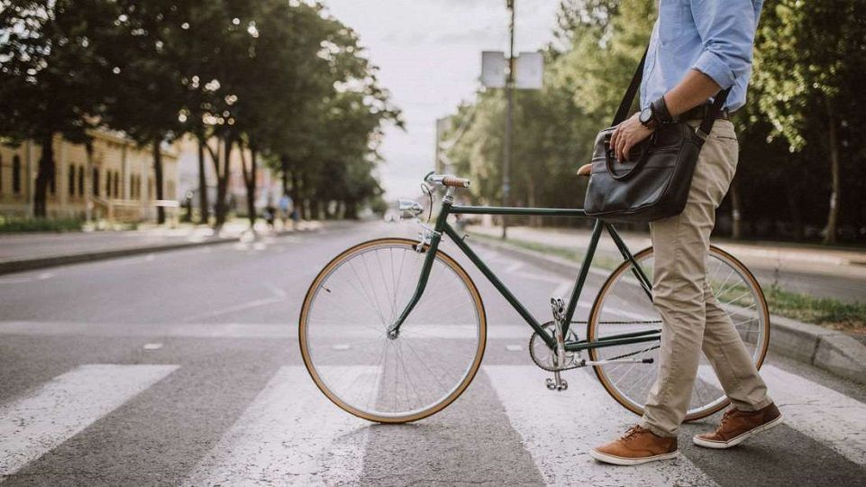  Bike  To Work  5 Tips Aman Bersepeda untuk Berangkat ke 