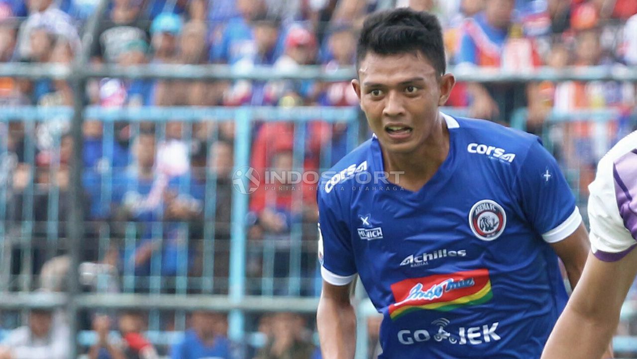 Striker andalan Arema FC, Dedik Setiawan mengaku masih sedikit trauma dengan cedera yang ia alami. Copyright: © Ian Setiawan/Indosport.com