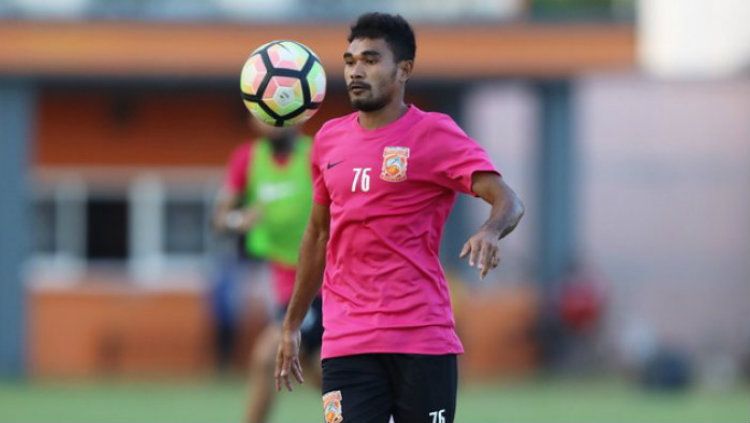 Winger Borneo FC, Rifal Lastori, tampil menawan dalam laga lanjutan Shopee Liga 1 2019 kontra Kalteng Putra, Rabu (3/7/19). Copyright: © borneofc.id