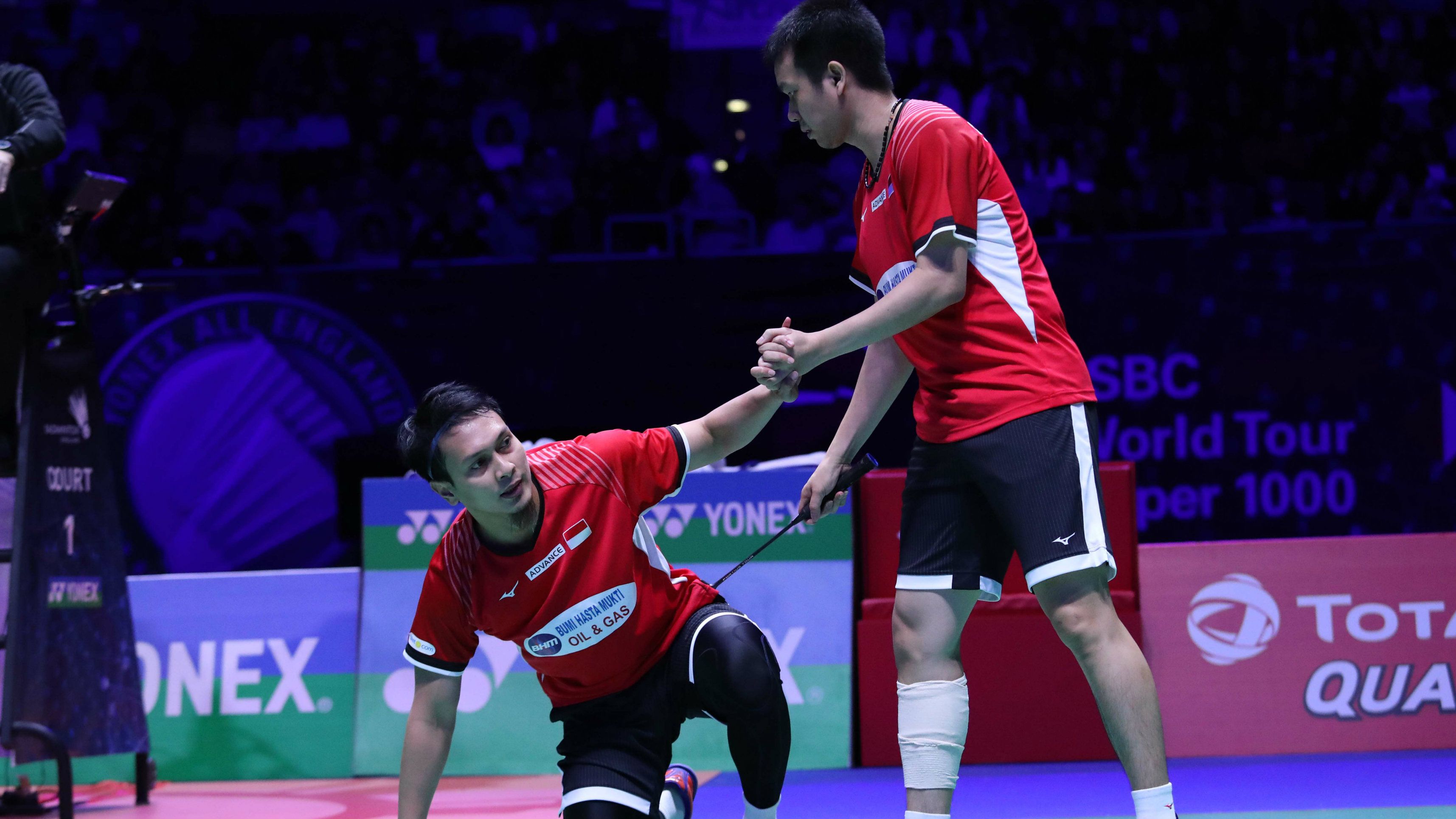 Pasangan Mohammad Ahsan/Hendra Setiawan mebongkar penyebab kekalahan mereka di perempatfinal Fuzhou China Open 2019. Copyright: © badmintonindonesia.org