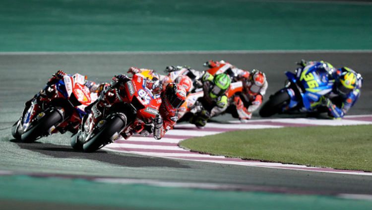 Para rider MotoGP siap mengawali petualangan mereka pada seri pembuka MotoGP Qatar 2022 di Sirkuit Losail, Minggu (06/03/22) malam. Copyright: © INDOSPORT