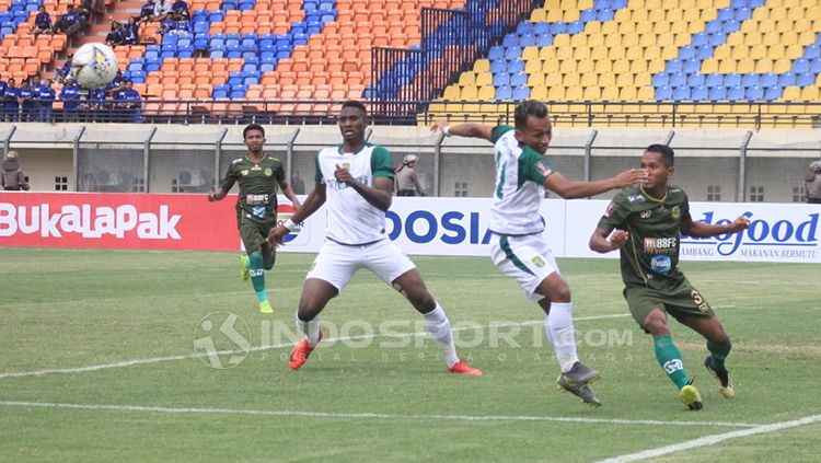 TIRA Persikabo vs Persebaya Surabaya Copyright: © Arif Rahman/INDOSPORT