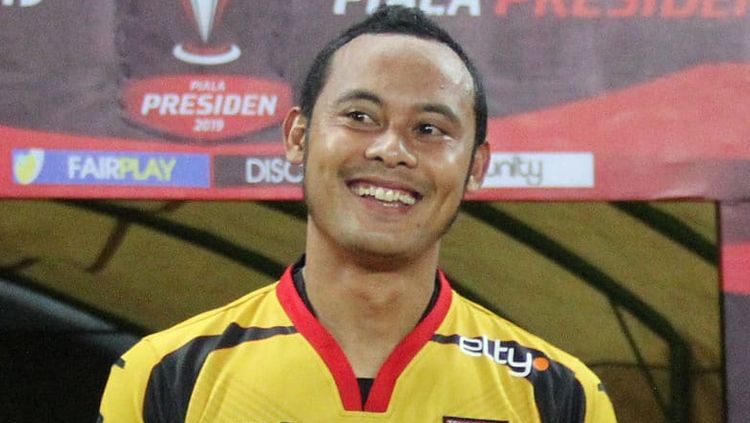 Mantan pemain Persib Bandung, Atep, belum menerima gaji pertamanya di tim Liga 2 2020, PSKC Cimahi Copyright: © Mitra Kukar