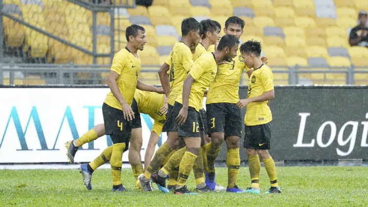Skuat Malaysia Merayakan Gol di Ajang Marine Cup 2019 Copyright: © Twitter/FASelangorMy
