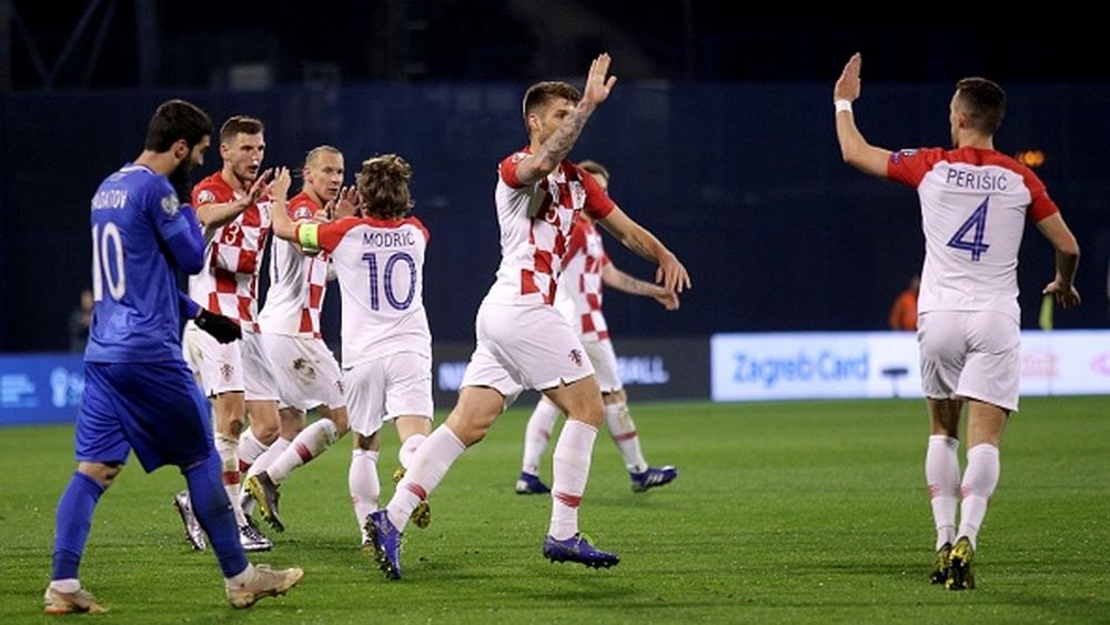 Pemain Kroasia Melakukan seleberasi usai mencetak gol Copyright: © Photo by Stipe Majic/Anadolu Agency/Getty Images