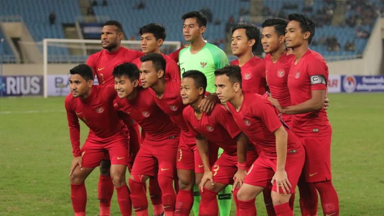 Skuat Timnas Indonesia U-23 saat menghadapi Vietnam di Kualifikasi Piala Asia U-23 2020. Copyright: © PSSI