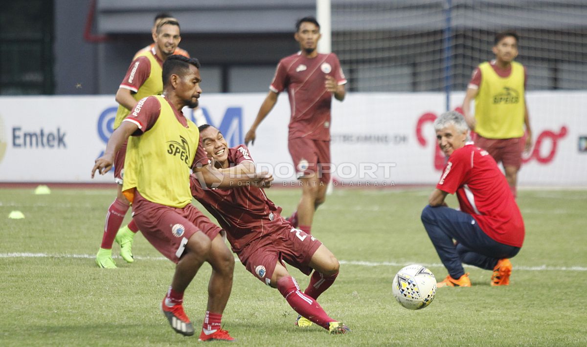 Latihan Persija Jakarta di stadion Patriot Bekasi. Copyright: © Herry Ibrahim/Indosport.com