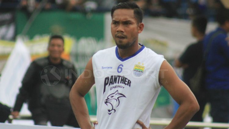 Bek Persib Bandung, Saepuloh Maulana saat berlatih bersama tim untuk persiapan Liga 1 2019. Copyright: © Arif Rahman/INDOSPORT