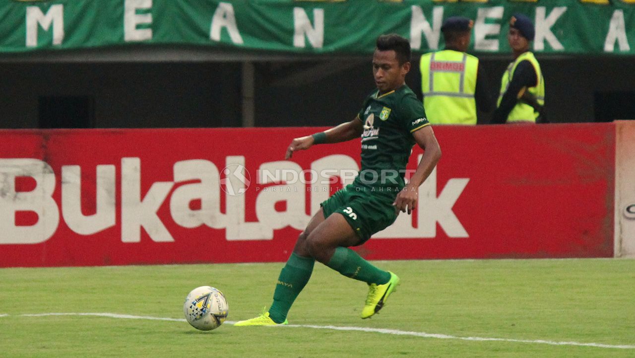 Penampilan Osvaldo Haay saat melawan Tira-Persikabo, Jumat (29/3/19). Copyright: © Fitra Herdian/Indosport.com