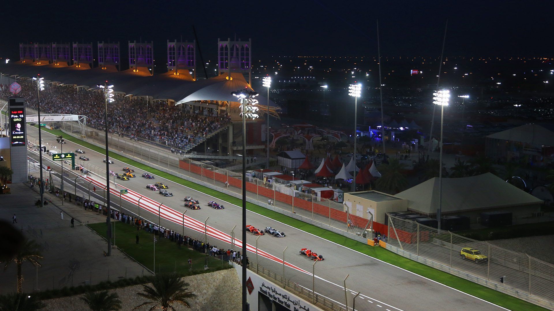 Penyelenggara Formula 1 (F1) GP Bahrain telah memutuskan untuk membatasi jumlah penonton untuk memilimalisir resiko penyebaran virus corona. Copyright: © formula1.com