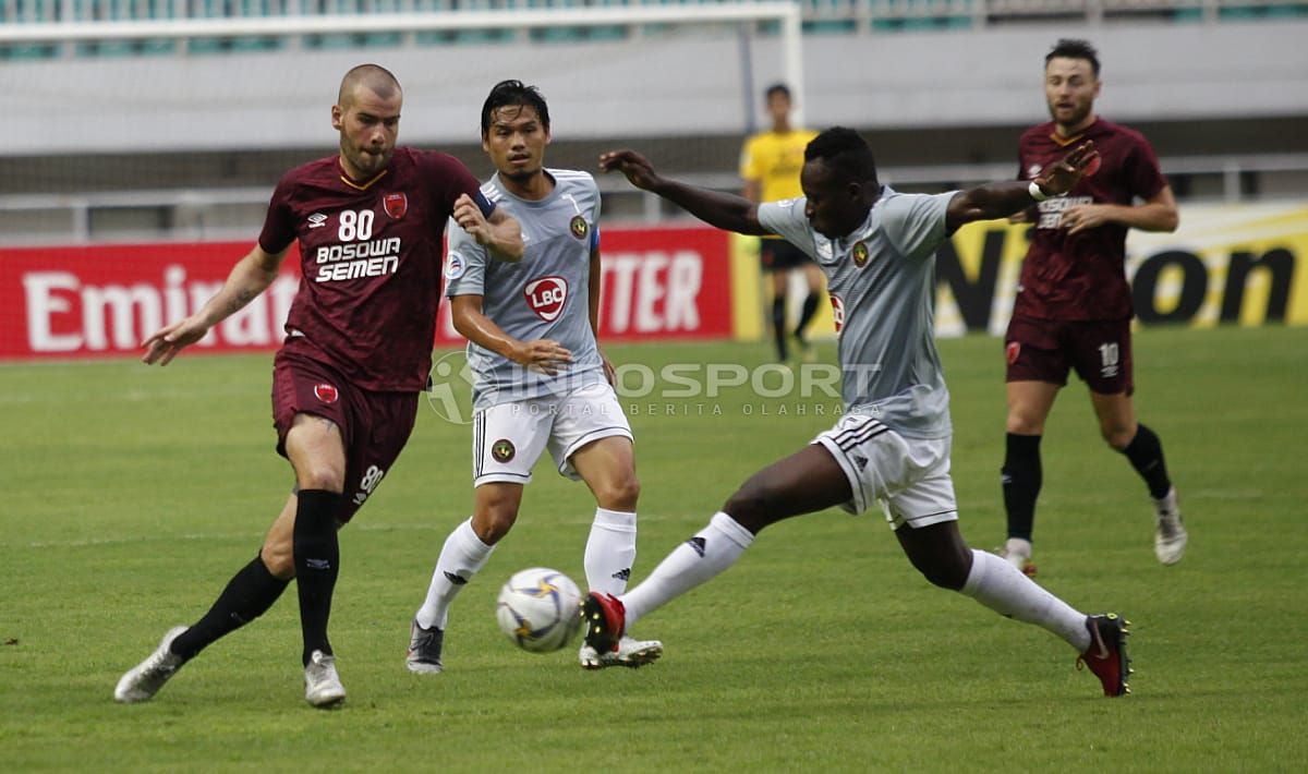 Pertandingan PSM Makassar vs Kaya FC. Copyright: &copy; Herry Ibrahim/Indosport.com