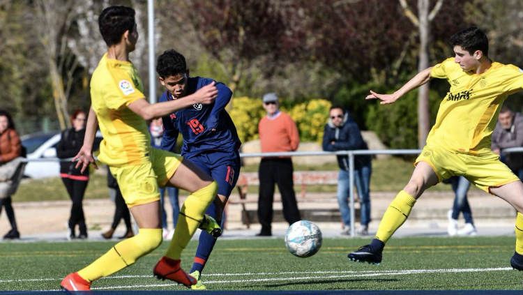 Pemain Timnas Thailand U15 saat uji coba dengan Girona U15, Kamis 04 April 2019 Copyright: © twitter.com/Changsuek_TH