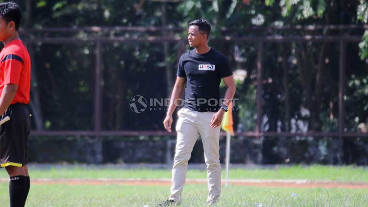 Pelatih PSIS Semarang, Titan Wulung Suryata./Ronald Seger Prabowo/Indosport.com Copyright: © Ronald Seger Prabowo/Indosport.com