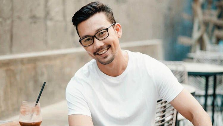 Denny Sumargo, mantan pebasket Indonesia yang ditantang main basket bareng Stefani Horison Copyright: © Instagram/Denny Sumargo