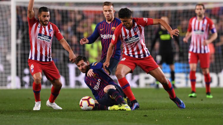 Lionel Messi kalah bersaing dengan gelandang Atletico Madrid, Thomas Partey, sebagai raja dribble di LaLiga Spanyol 2019-2020. Copyright: © Alex Caparros/Getty Images