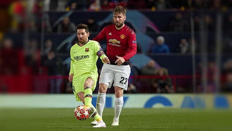 Bintang Manchester United, Luke Shaw, menyebut sosok Victor Moses sebagai lawan tangguhnya ketimbang Lionel Messi dan Eden Hazard Copyright: © Quality Sport Images/Getty Images
