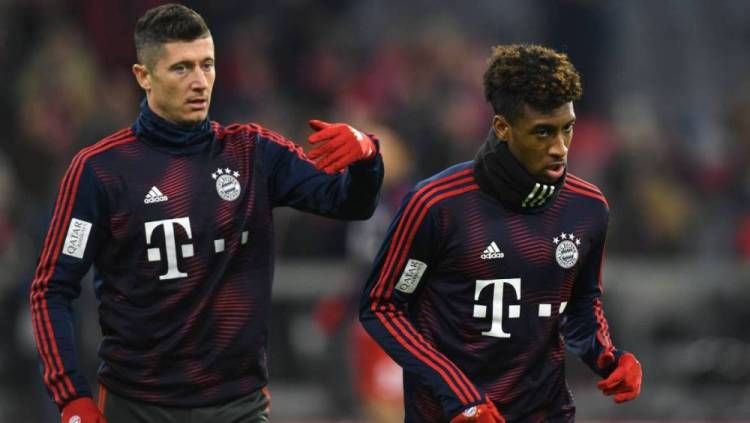 Penyerang Bayern Munchen, Kingsley Coman, memuji Pep Guardiola setinggi langit yang membuat dirinya dikaitkan hengkang ke Manchester City Copyright: © AS