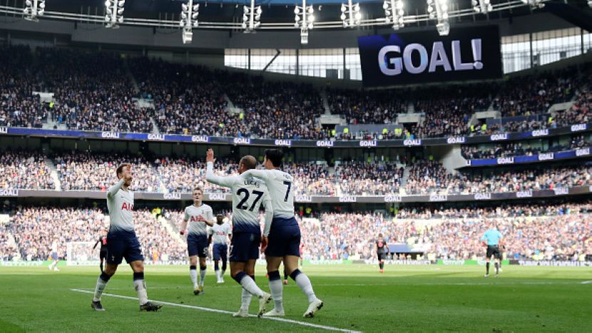 Para pemain Tottenham Hotspur jelas semakin kompak di musim 2018/19 ni. Copyright: © Julian Finney/Getty Images