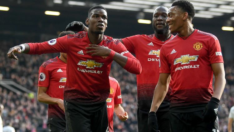 Manchester United diketahui mendatangkan sponsor lebih banyak ketimbang pemain sejak dimulainya musim 2017/18. Copyright: © Gareth Copley/Getty Images