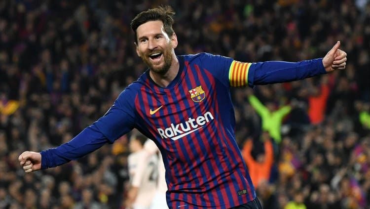 Lionel Messi selebrasi usai cetak gol dalam laga Barcelona vs Manchester United di perempatfinal Liga Champions, Rabu (17/04/19). Copyright: © David Ramos/Getty Images