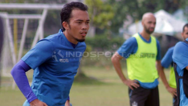 Gelandang PSIS Semarang, M Yunus. Copyright: © Ronald Seger Prabowo/INDOSPORT