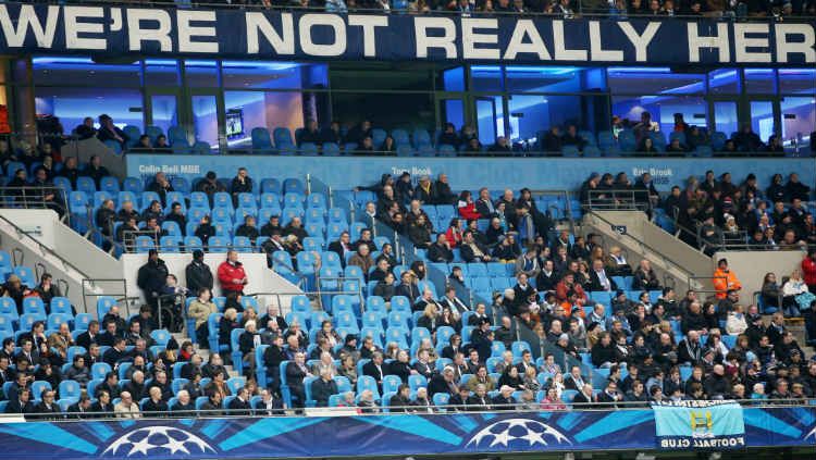 Stadion Etihad yang sering kosong dan atmosfer yang dikeluhkan oleh Pep Guardiola setiap main kandang di Liga Champions. (theboltonnews.co.uk) Copyright: © theboltonnews.co.uk