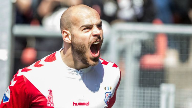 Pesepak bola yang ngebet main di Liga 1 Ruud Boymans ternyata pernah meramal pelatih Erik ten Hag bawa Ajax Amsterdam juara. Copyright: © www.ad.nl