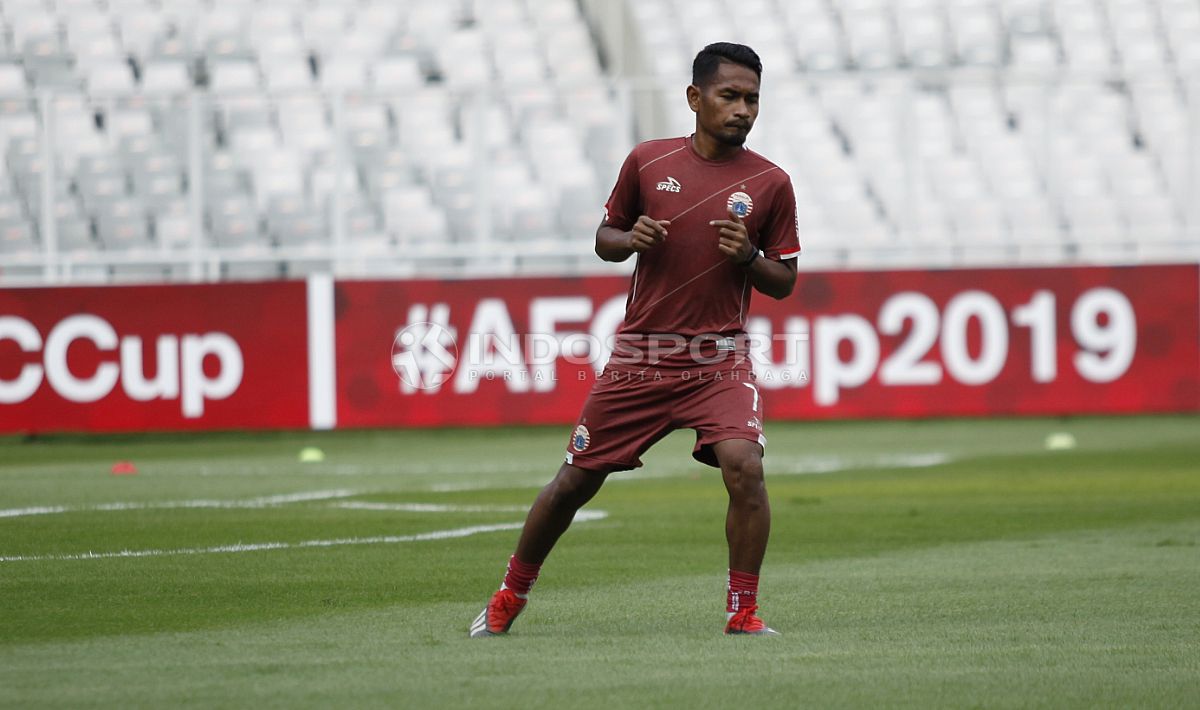 Ramdani Lestaluhu saat official training jelang AFC Cup melawan Ceres-Negros di stadion GBK Senayan, Jakarta, Senin (22/04/19). Foto: Herry Ibrahim/INDOSPORT Copyright: © Herry ibrahim/INDOSPORT