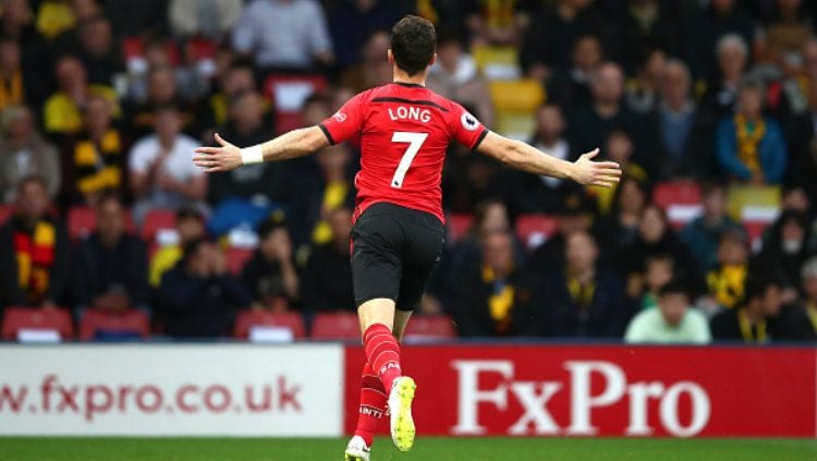Shane Long mencatat gol tercepat di Liga Primer Inggris dalam waktu 7,69 detik. Copyright: © Marc Atkins/Getty Images