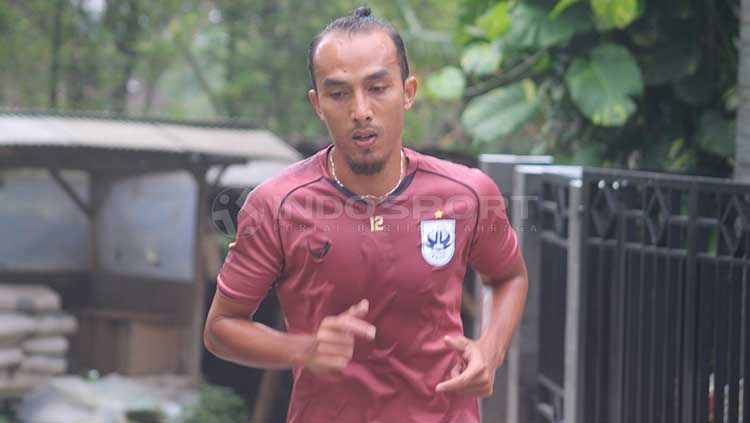 Mantan bek Timnas Indonesia U-23, M Fauzan Jamal. Copyright: © Ronald Seger Prabowo/INDOSPORT