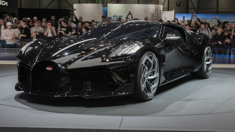 Mobil termahal dunia, Bugatti La Voiture Noire yang akan dimiliki Cristiano Ronaldo. Copyright: &copy; Martyn Lucy/Getty Images