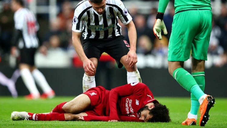Mohamed Salah mengalami cedera kepala Copyright: © Clive Brunskill/Getty Images