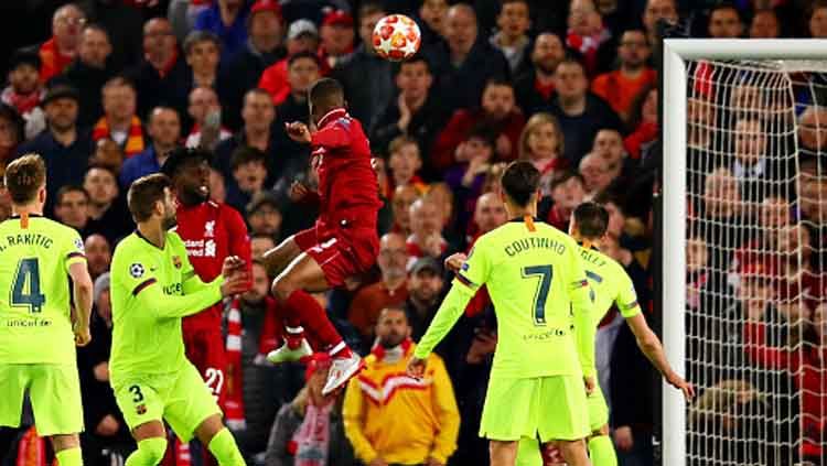 Dejan Lovren ingin membuat Liverpool menjadi tim yang dikenang sebagai salah satu tim terbaik di dunia menyamai pencapaian Barcelona Copyright: © Chris Brunskill/GettyImages